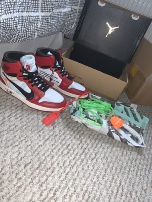 OffWhite x Air Jordan 1 Retro High OG Chicago photo review