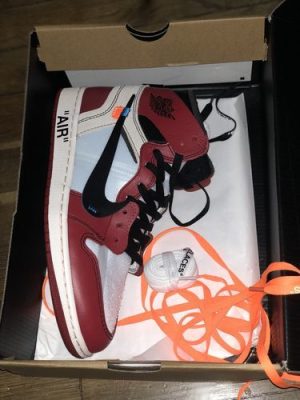 OffWhite x Air Jordan 1 Retro High OG Chicago photo review