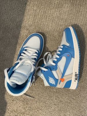 OffWhite x Air Jordan 1 Retro High OG UNC photo review