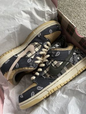 Nike Travis Scott x Dunk Low Premium QS SB Cactus Jack photo review