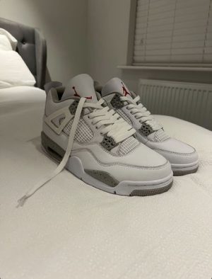 Air Jordan 4 Retro White Oreo photo review